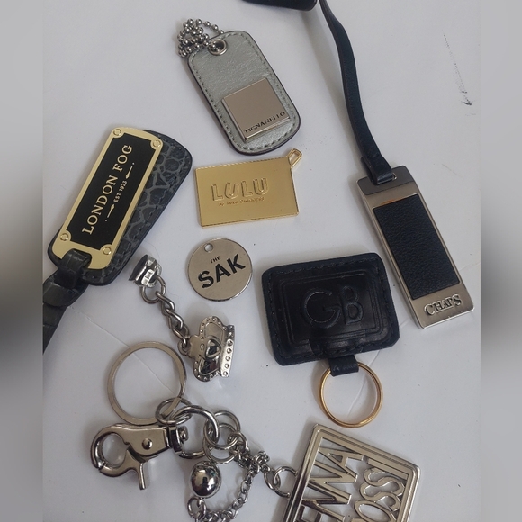 Collection Of Handbag HANGTAGS Replacement Logos Accessories - Picture 1 of 4